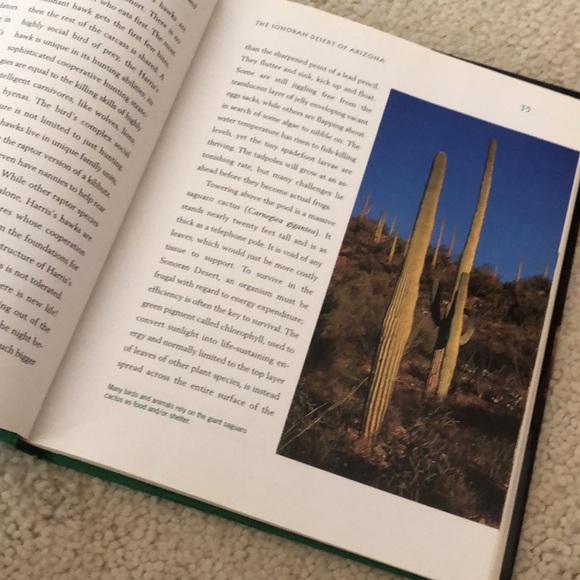 NWT Jeff Corwin Living on the Edge Book - Picture 16 of 16